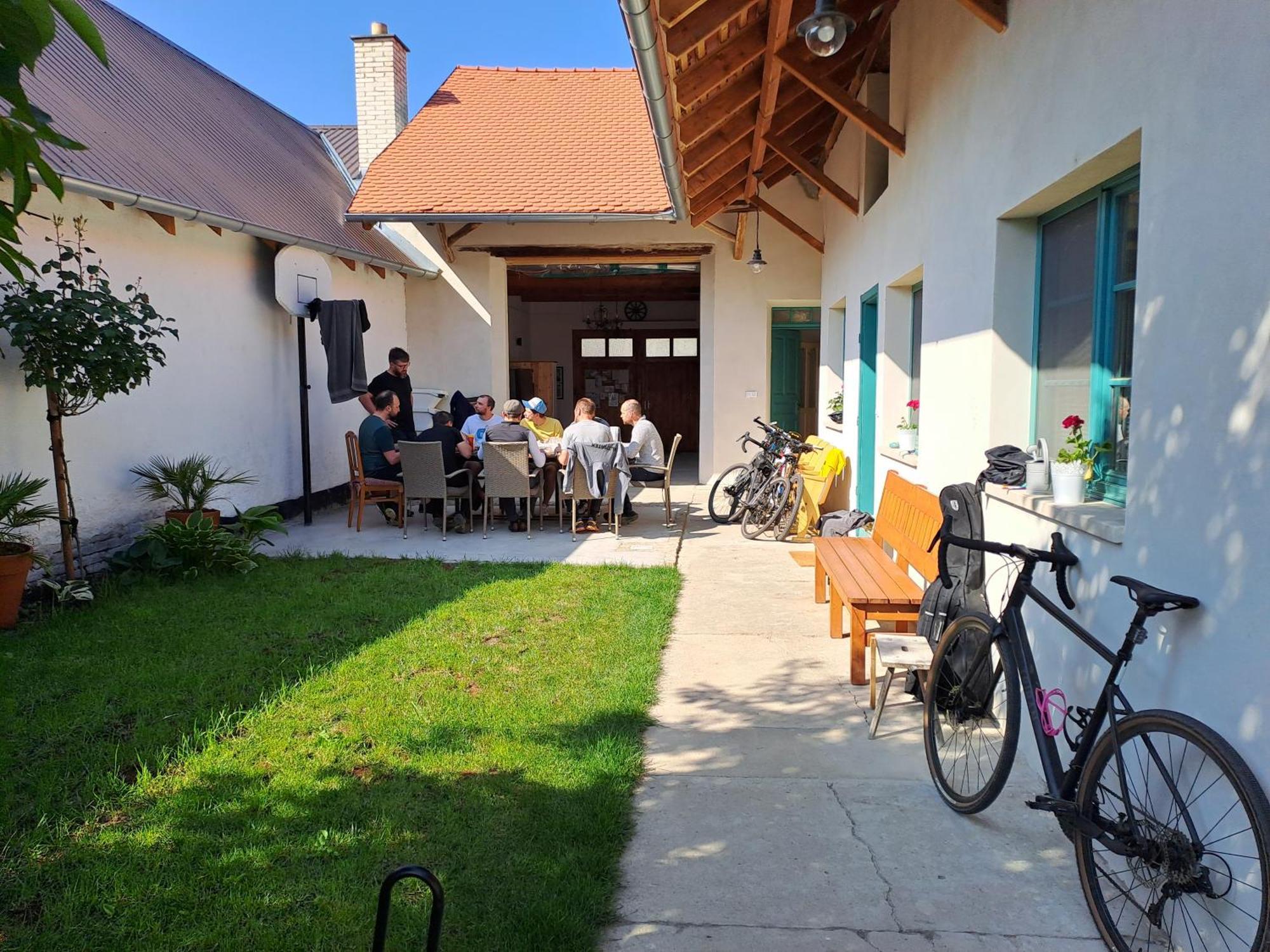 Mirabelka Rakvice Apartment Exterior photo
